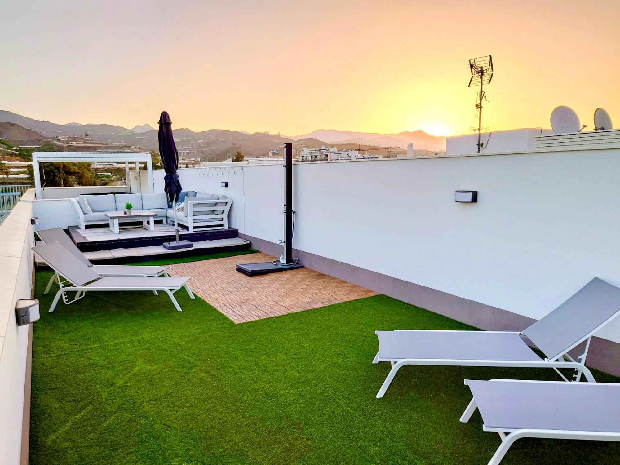 Four Bedroom Penthouse In Torrox Kültér fotó